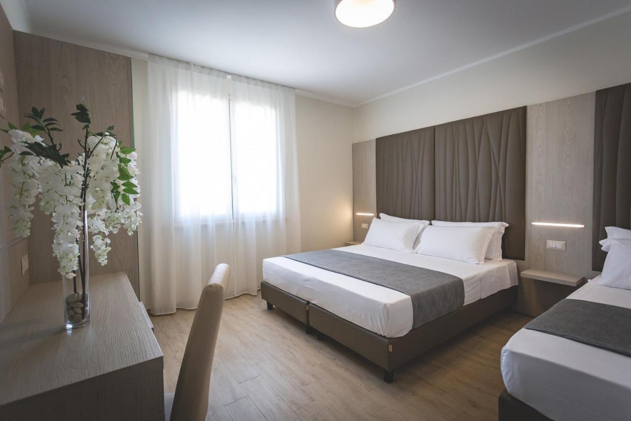 Hotel Residence Vallecorsa Rosignano Marittimo Kültér fotó