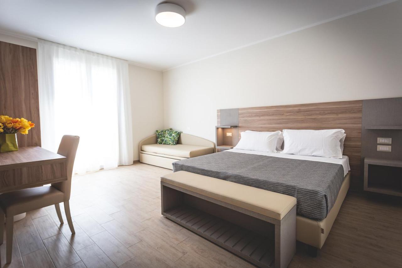 Hotel Residence Vallecorsa Rosignano Marittimo Kültér fotó