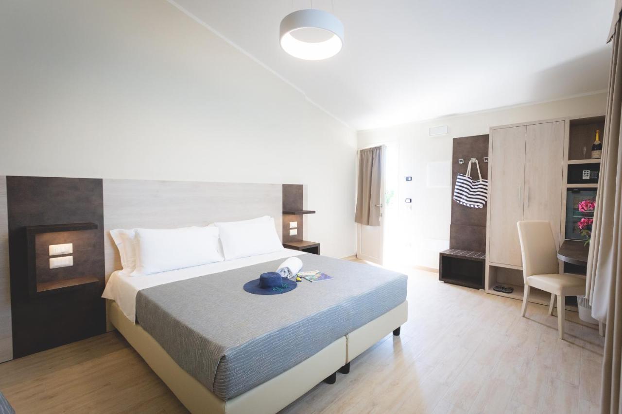 Hotel Residence Vallecorsa Rosignano Marittimo Kültér fotó