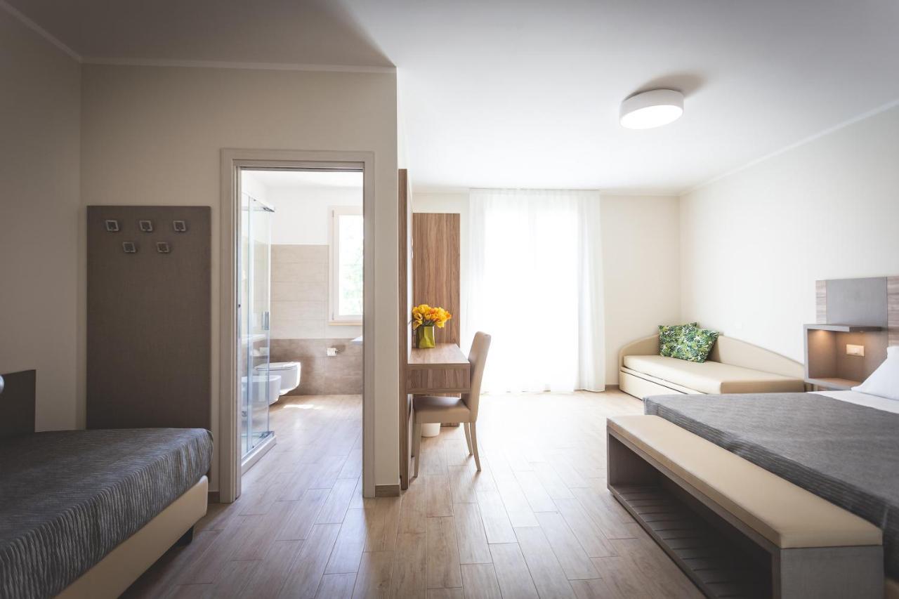 Hotel Residence Vallecorsa Rosignano Marittimo Kültér fotó
